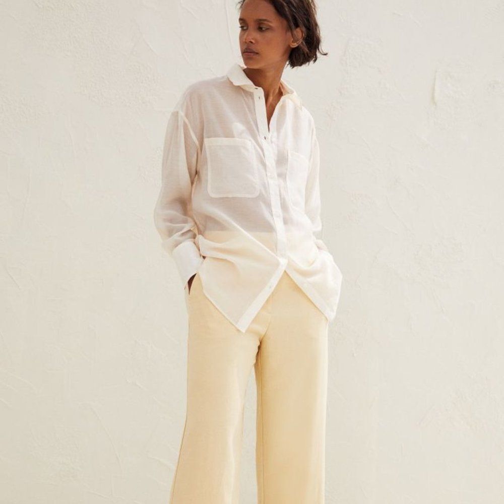 LAURA Signature Fit High Waisted Dress Pants Pale Yellow